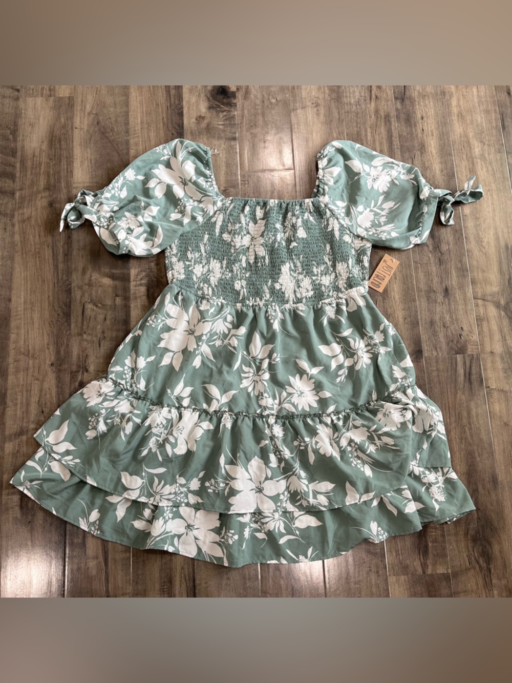 NWT Just Found Smocked Dress Floral Tiered Puff Sleeve Off Shoulder 3X Plus